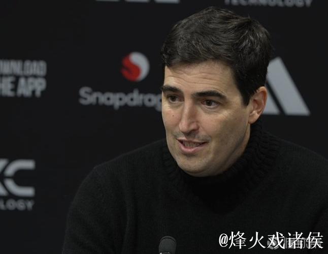 伊劳拉:双方进攻明显强于防守,最后我们错失两次绝好机会 伊劳拉:双方进攻明显强于防守,最后我们错失两次绝好机会